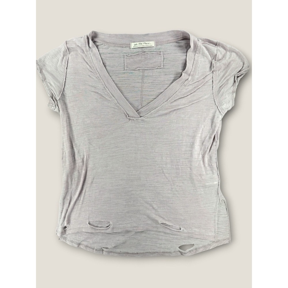 We The Free People XS V-Neck T-Shirt Lavender‎ Heathered Distressed Tee